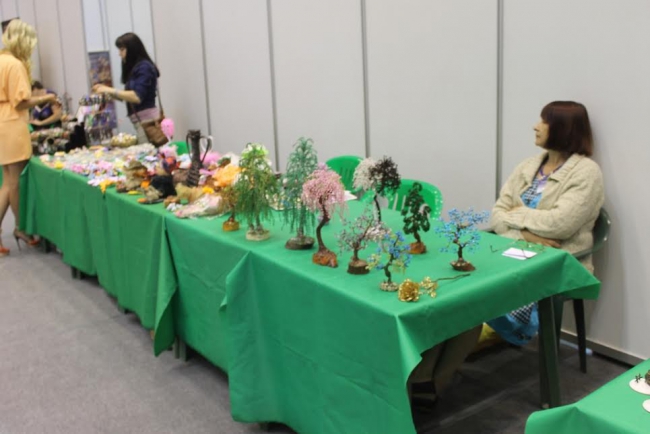 На «Волжской волне» представили книги XIX века