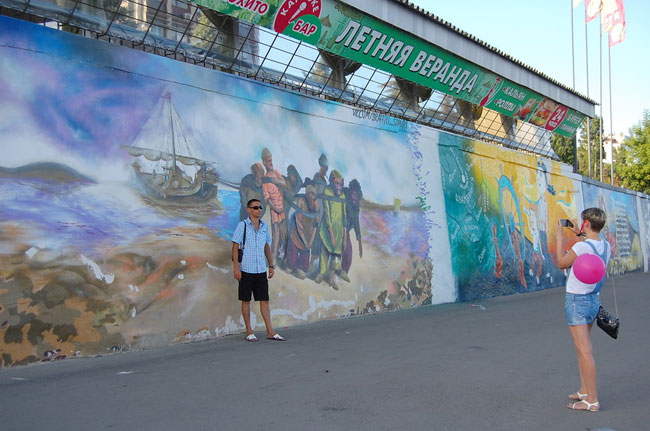 В Саратове завершился фестиваль граффити «Волжская волна»