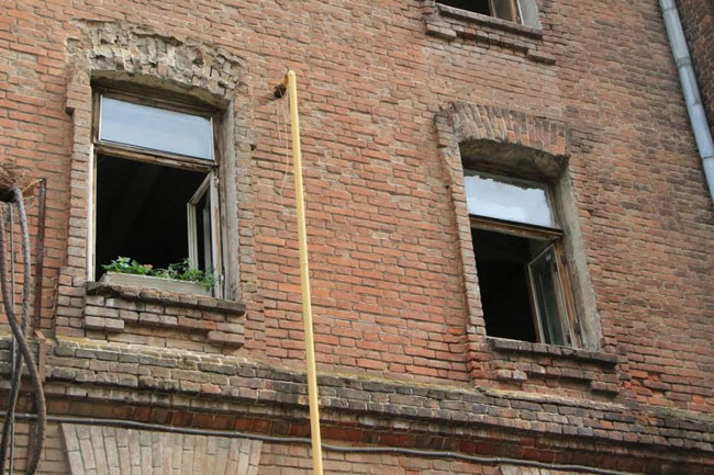 Рейд ОНФ. На Чернышевского ветер снес у дома крышу