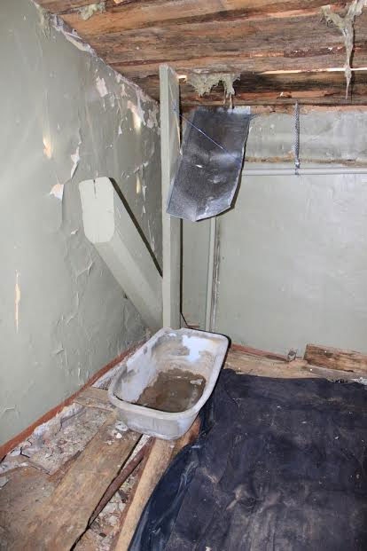 Рейд ОНФ. На Чернышевского ветер снес у дома крышу