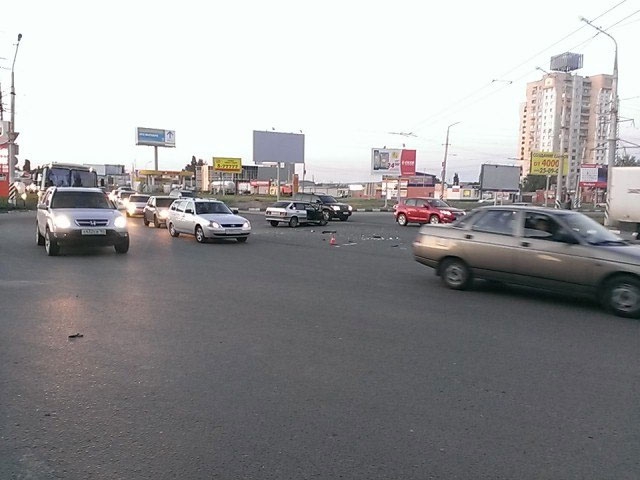 В ДТП на Тархова пострадали два человека