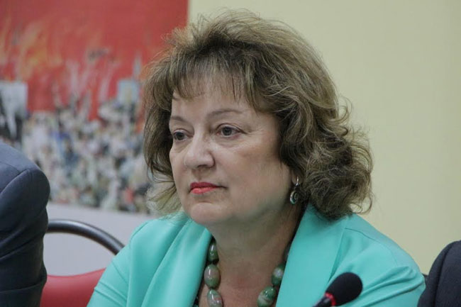 КПРФ предложила на флаге коррупции поместить портрет Сердюкова