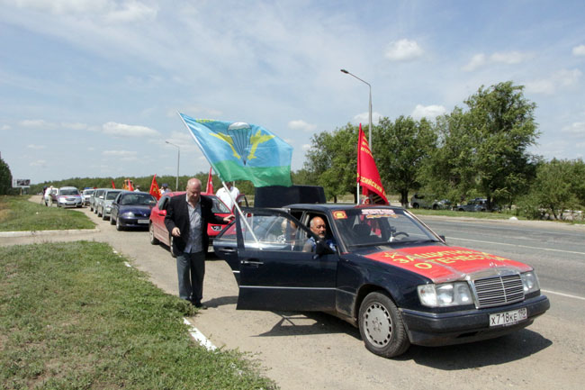 В Саратов приехали участники автопробега «От моря к морю»