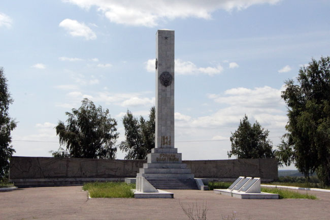 В Саратов приехали участники автопробега «От моря к морю»