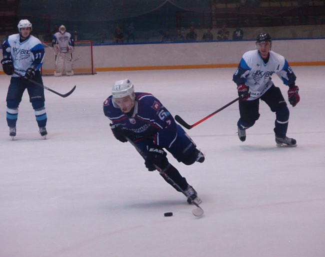 «Кристалл» обыграл по буллитам ЦСК ВВС