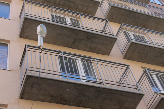 Заселение домов для детей-сирот в 10-м микрорайоне вновь сорвано