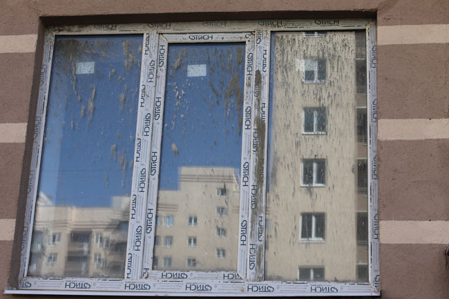 Заселение домов для детей-сирот в 10-м микрорайоне вновь сорвано