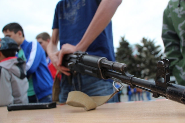 Саратовцы отмечают День трезвости плясками под народные песни