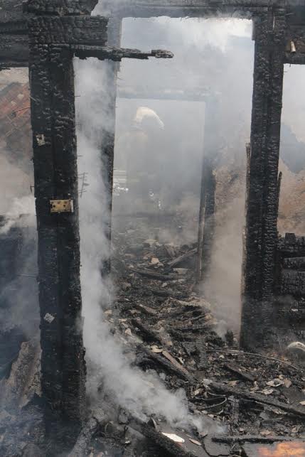 Сообщается о погибшем на пожаре в центре Саратова