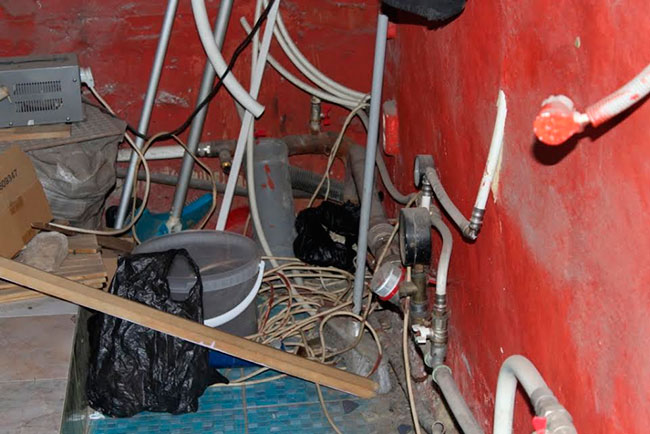 В стриптиз-клубе Саратова задержаны наркоторговцы и проститутки