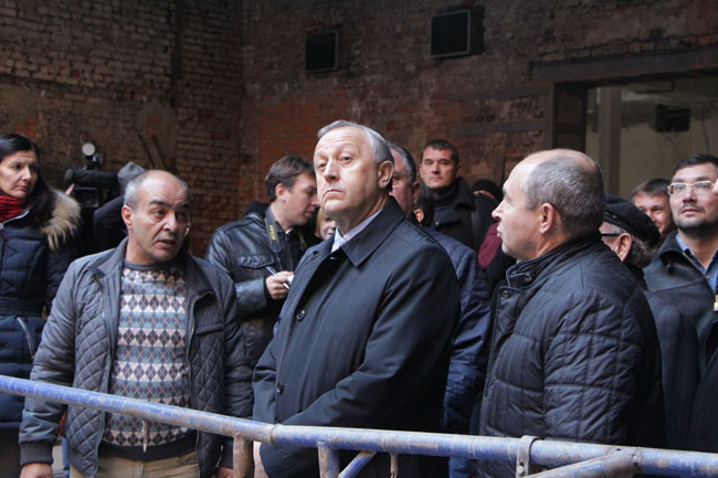 Губернатор ждет от худрука ТЮЗа замечаний по реконструкции