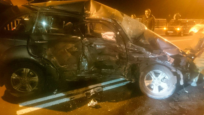 Водитель впал в кому после массового ДТП на мосту Саратов-Энгельс