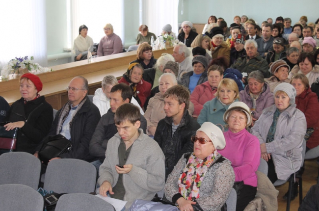 Саратовцы удивили чиновников демаршем против новой детской площадки