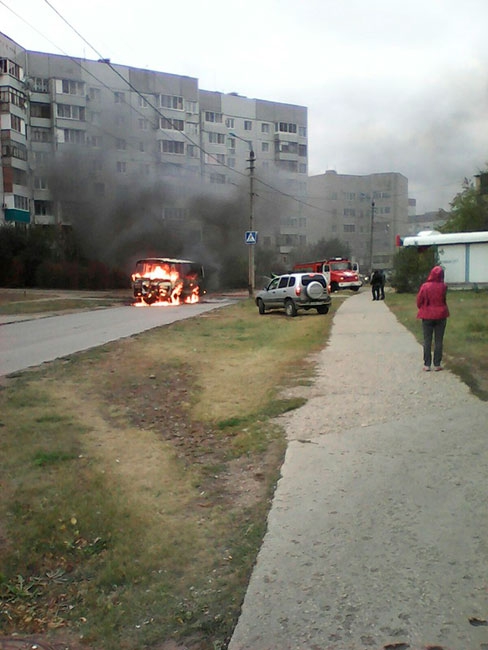В Балакове полностью выгорел автобус «ПАЗ»
