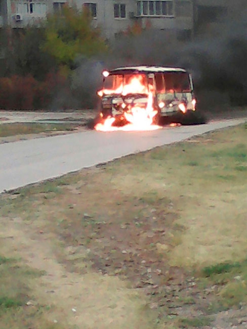 В Балакове полностью выгорел автобус «ПАЗ»