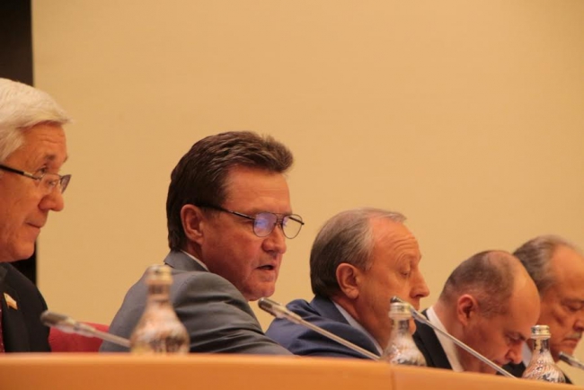 В Саратове проходит выездное заседание комитета Совета Федерации