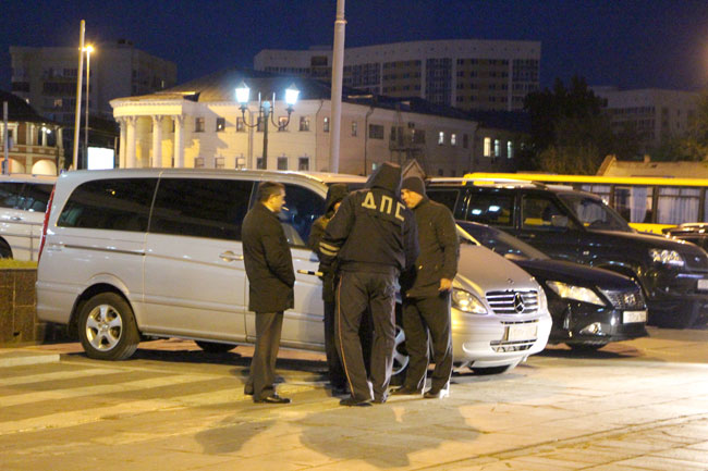 В «Словакию» к «месту прощания» прибыли Радаев и Капкаев