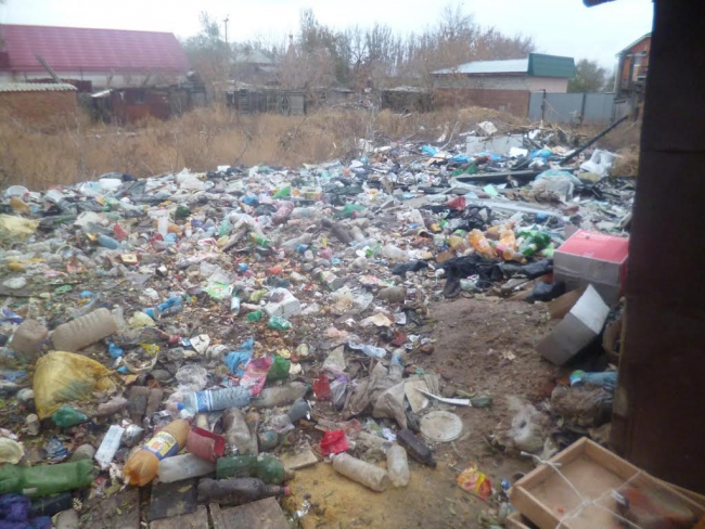 Жители Новоузенска страдают от зловония