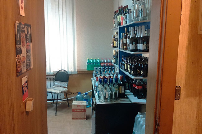 В Ленинском районе изъяли 120 литров крепкого алкоголя