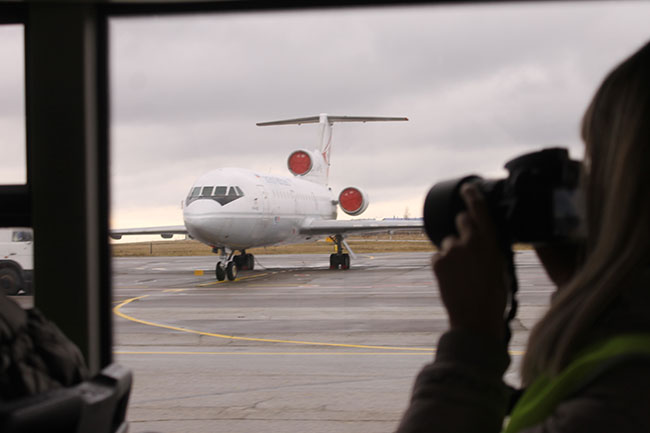 В «Саратовских авиалиниях» не хотят общаться о скандале с дочерью гендиректора