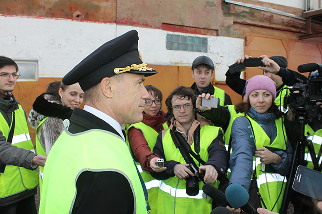 В «Саратовских авиалиниях» не хотят общаться о скандале с дочерью гендиректора