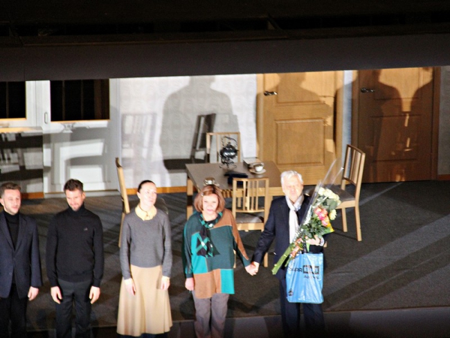 Олег Табаков показал саратовцам «Юбилей ювелира»