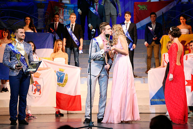 В конкурсе «Мистер Студенчество России» победили сразу два саратовца