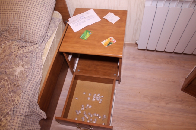 У наркодилеров из Узбекистана изъяли почти килограмм героина