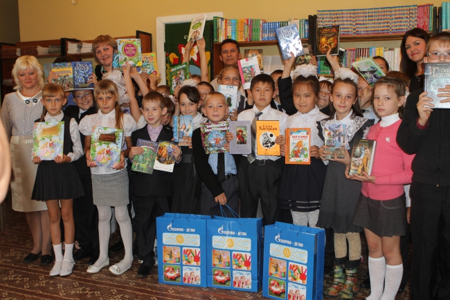 Дома детского творчества и детские библиотеки получили денежные сертификаты