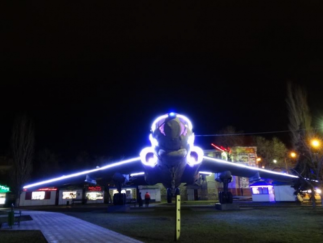 Энгельс украсила новогодняя иллюминация