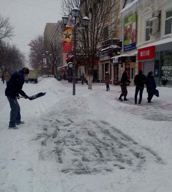 Райадминистрация отчиталась об очистке от снега проспекта Кирова