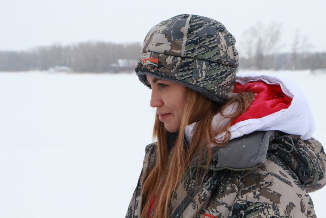 Инспекторы вместо браконьеров нашли на Волге брошеный мотоцикл