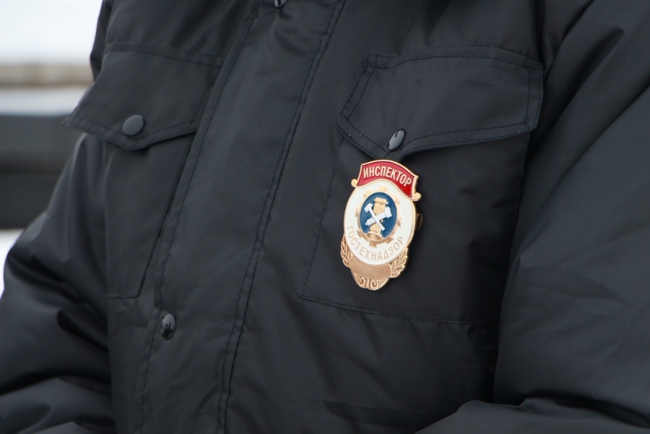 Инспекторы вместо браконьеров нашли на Волге брошеный мотоцикл