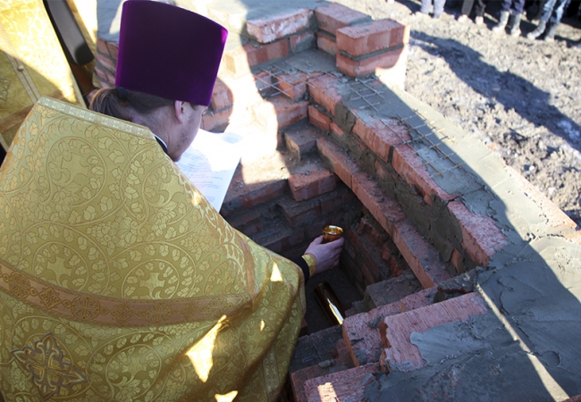 В поселке Жасминный состоялся чин основания храма