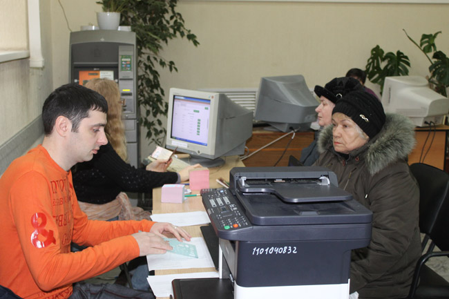 В Саратове ликвидированы очереди за проездными