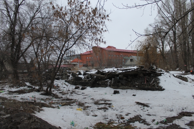 В Саратове заброшены кварталы расселенных ветхих домов