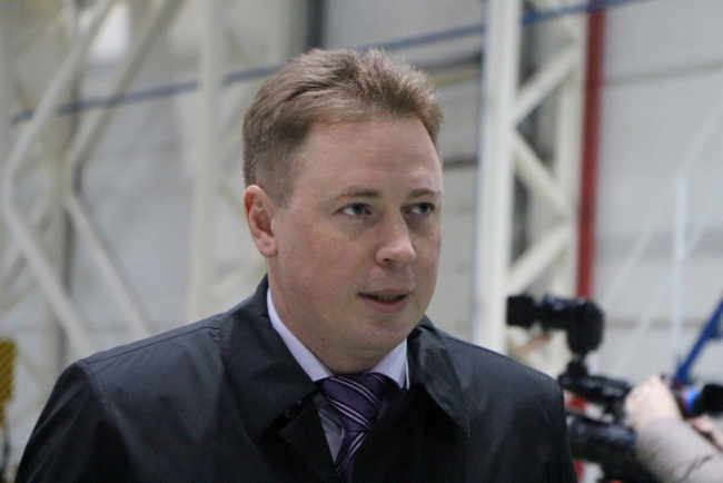 Заместитель министра промышленности РФ посещает завод в Энгельсе