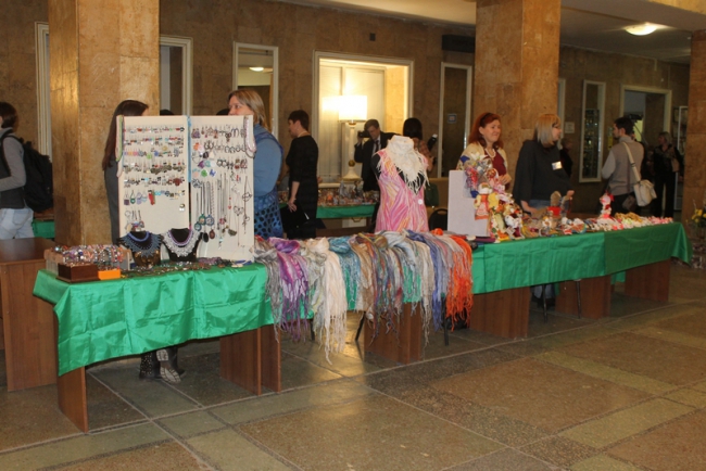 В Саратове подумывают о стелах «Мужчины любят женщин»