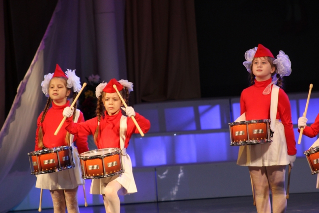 В Саратове подумывают о стелах «Мужчины любят женщин»