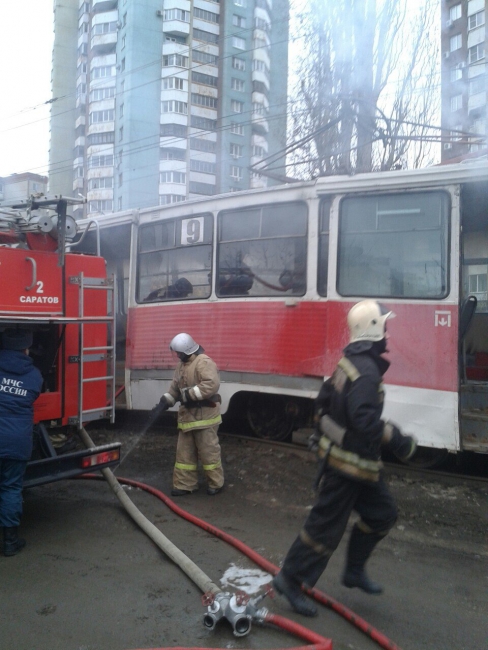 В Саратове загорелся трамвай маршрута №9
