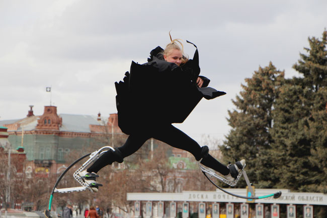 Ведущий митинга УФСКН попросил представителей школ подойти и отметиться