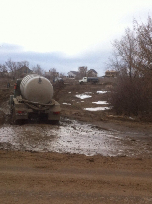 Саратовец нашел причину отвратительного зловония в поселке Юбилейный