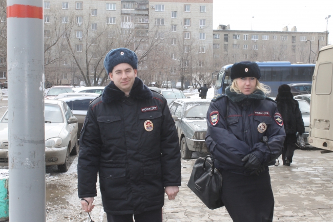 На митинге потребовали снести ларьки у ФОКа «Южный»