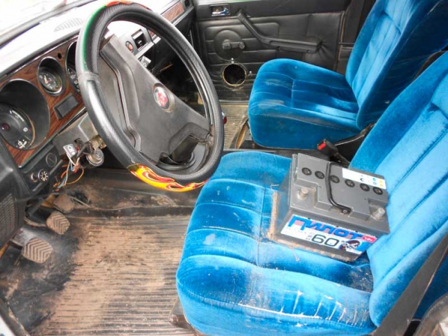 Вор извинился за кражу с помощью записки на бумаге с сердечками