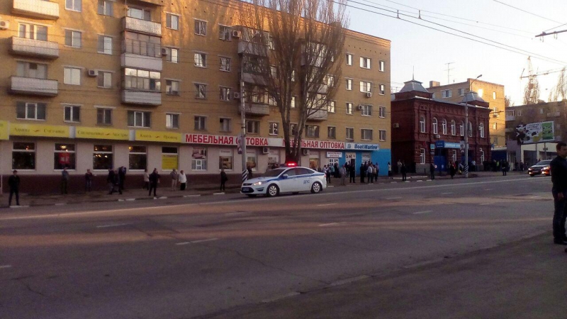 Дмитрий Медведев покидает Саратов