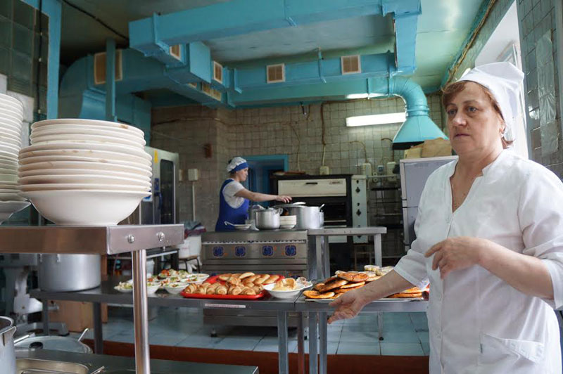 В лицее №37 заменили оборудование пищеблока