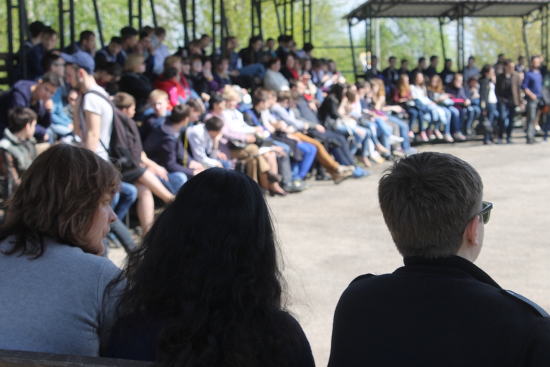 Сараев рассказывает о межнациональном мире в Саратове и хвалит кикбоксера Дациева