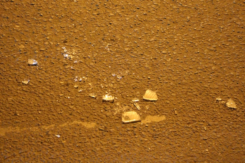 Женщина за рулем «ВАЗ-2114» снесла светофор на Ново-Астраханском шоссе