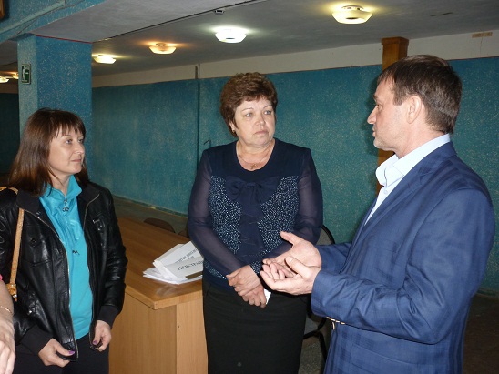 Валерий Бонарь принимает активное участие в предвыборной кампании по 166-му Энгельсскому одномандатному округу