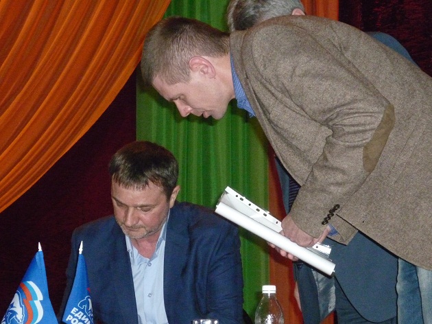 Валерий Бонарь принимает активное участие в предвыборной кампании по 166-му Энгельсскому одномандатному округу